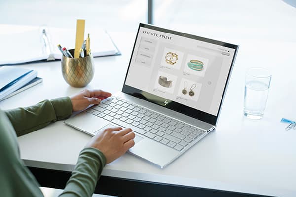 Laptop